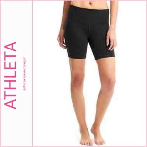 Athleta Chaturanga Short - Black